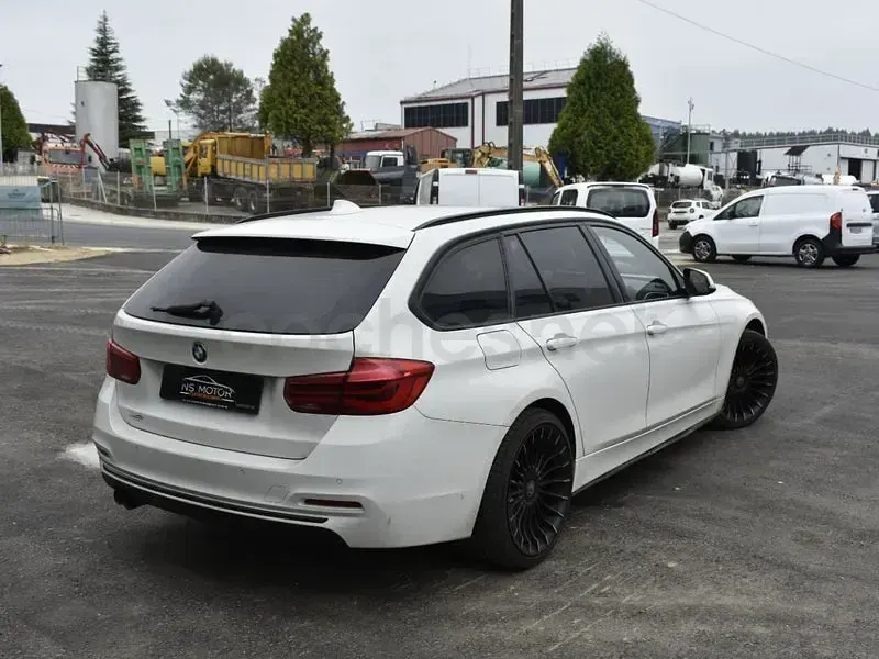 Usado BMW 320 Sport Line 190 CV (139 kW) 2018 Blanco Familiar