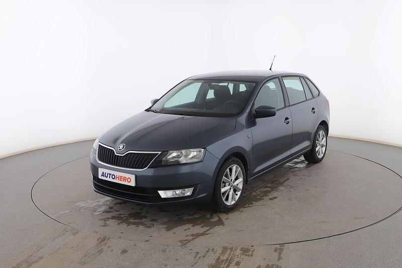 Usado Skoda Rapid Ambition 85 CV (62 kW) 2014 Gris Utilitario