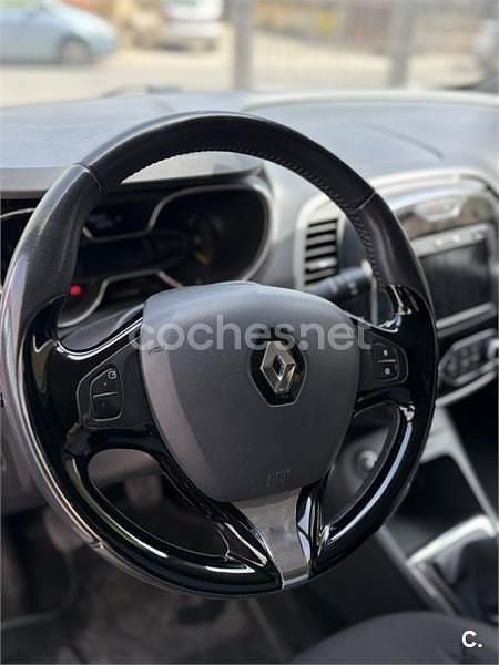 Usado Renault Captur Zen 90 HP (66 kW) 2013 Laranja SUV