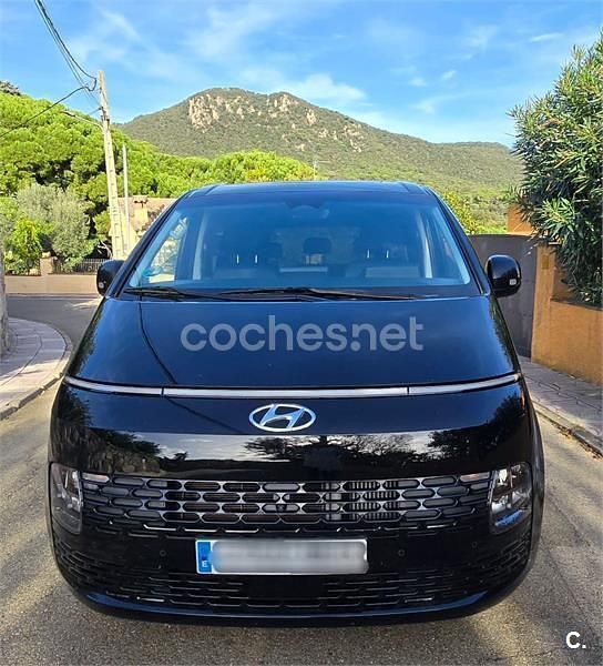 Negro Usado 2023 Hyundai Staria Style Van | 45.000 € (Caro) - Imagen 1/4