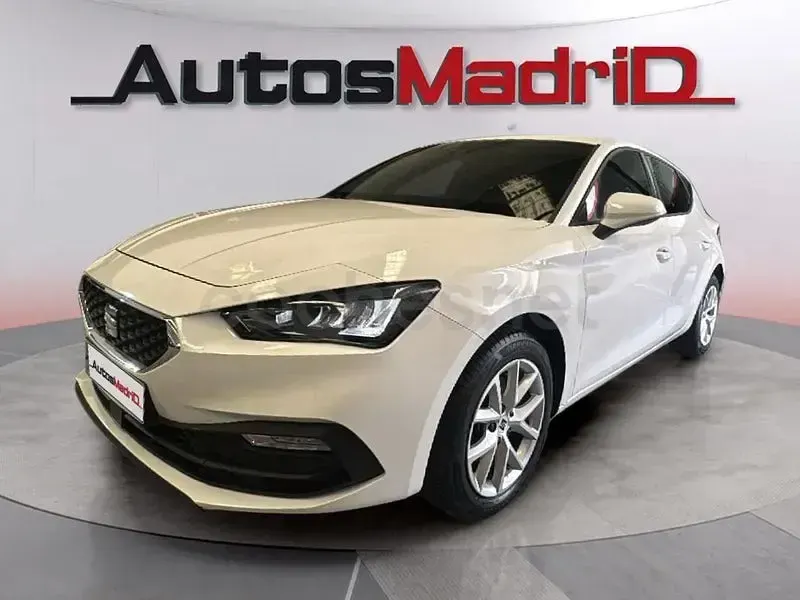Usado Seat Leon Style 116 CV (85 kW) 2021 Blanco Berlina