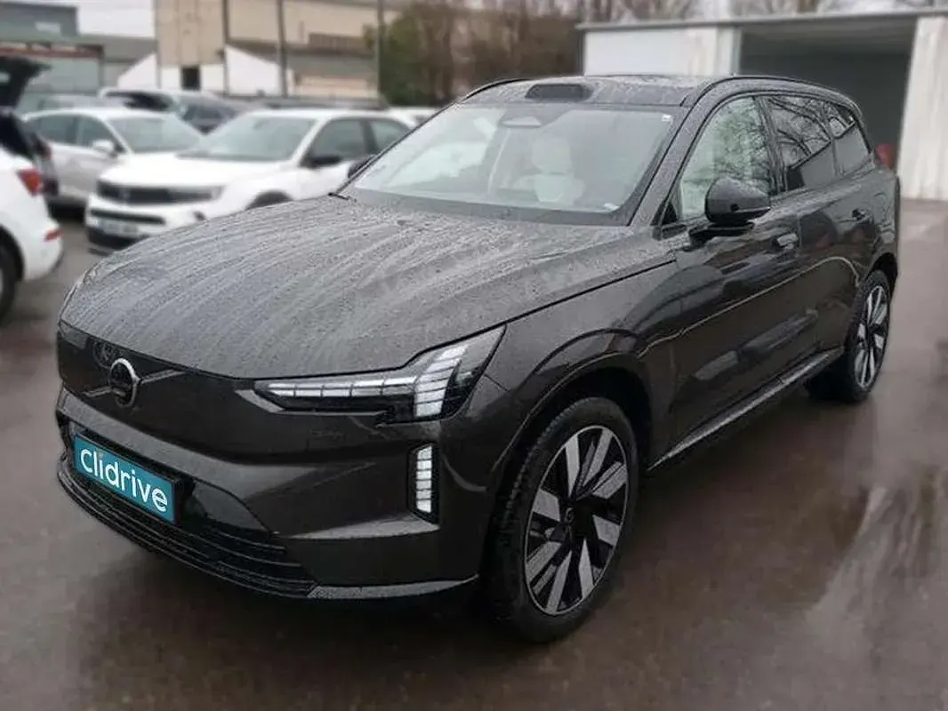 Usado Volvo EX90 Plus 300 kW (408 CV) 2025 Gris SUV