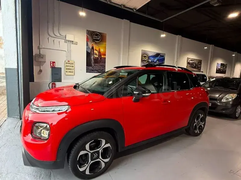 Usado Citroën C3 Aircross Feel 110 CV (80 kW) 2018 Rojo SUV