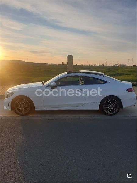 Usado Mercedes C220 194 HP (142 kW) 2018 Branco Coupé