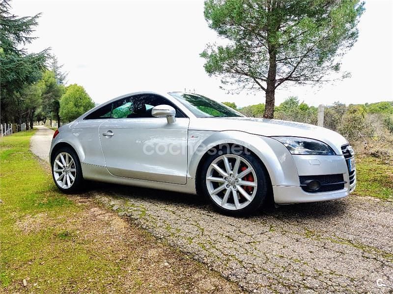 Gris / plata Usado 2006 Audi TT Coupe | 15.250 € (Un poco caro) - Imagen 1/4