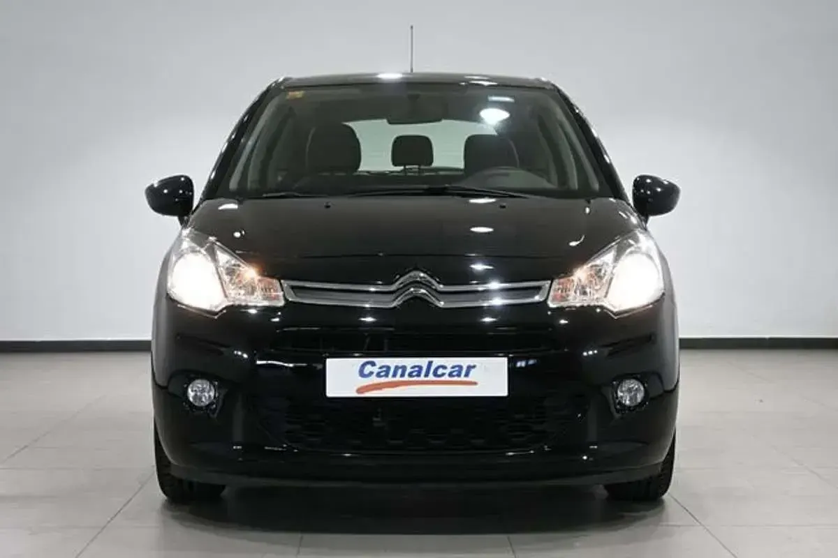 Usado Citroën C3 Live 68 CV (50 kW) 2016 Negro Utilitario