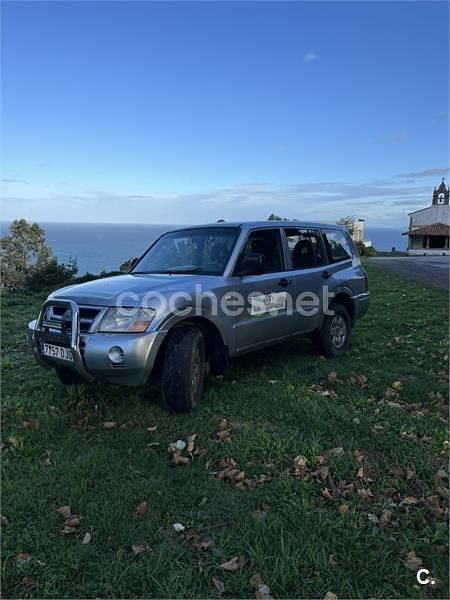 Usado Mitsubishi Montero 160 CV (117 kW) 2005 Gris / plata SUV