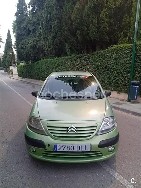 Usado Citroën C3 Furio 75 CV (55 kW) 2005 Verde Berlina