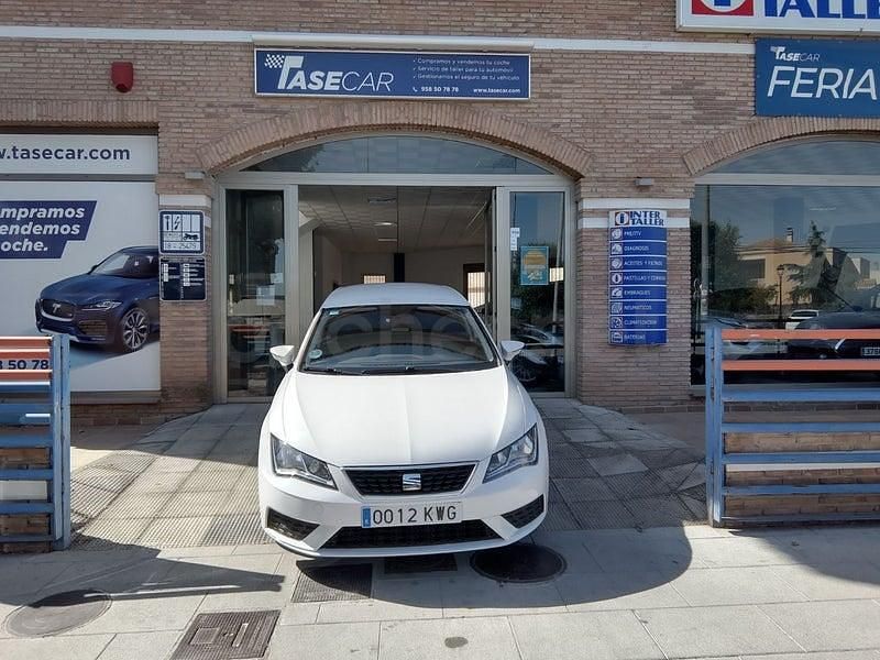 Usado Seat Leon Reference 115 CV (84 kW) 2019 Blanco Berlina