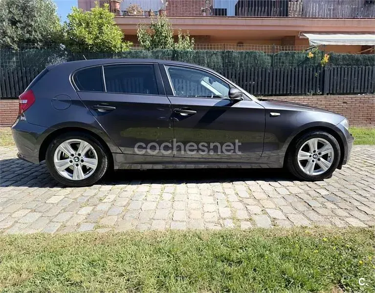 Usado BMW 120 163 CV (119 kW) 2007 Gris / plata Utilitario