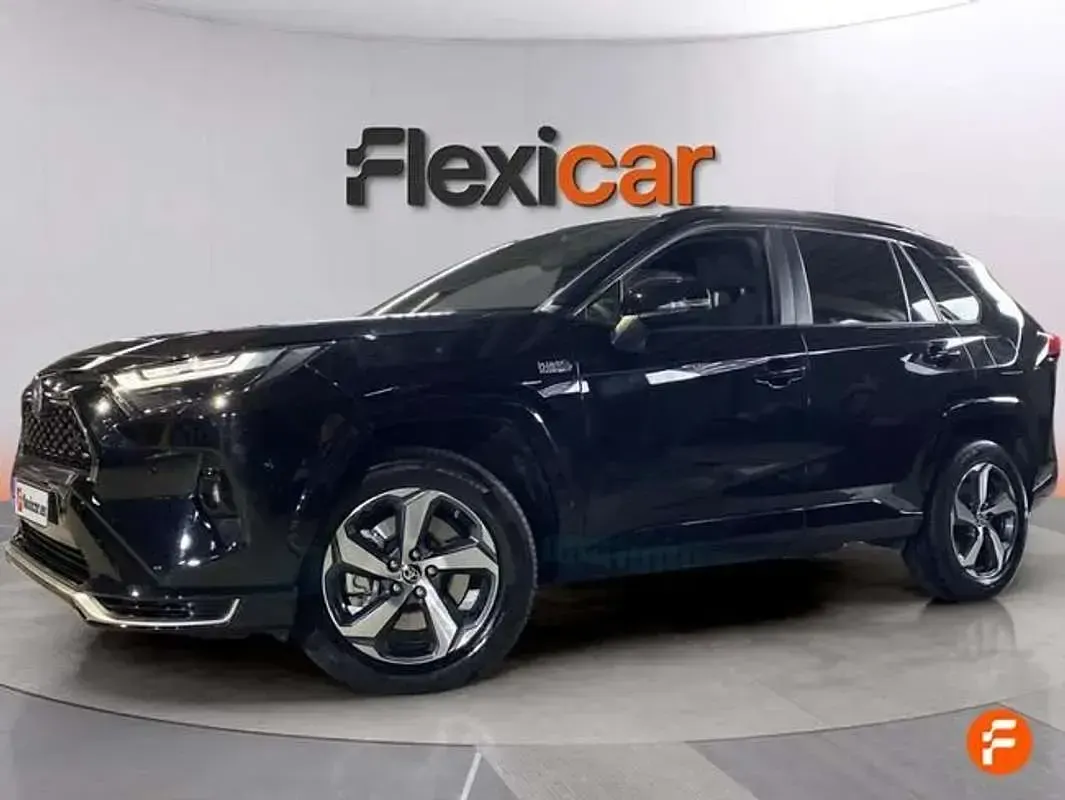 Używany Toyota RAV4 Hybrid Advance 306 KM (225 kW) 2022 Czarny SUV