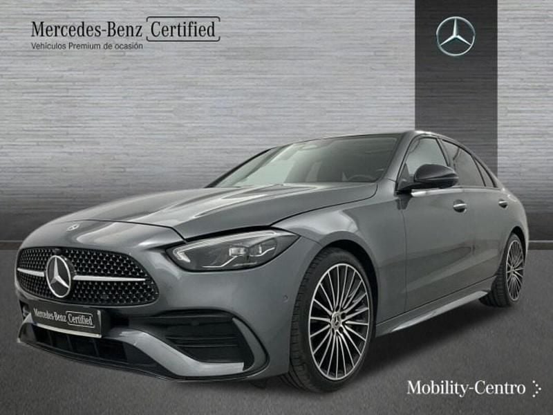 Selenitgrey metallic paint Usado 2023 Mercedes C220 AMG line Berlina | 43.900 € (Precio justo) - Imagen 1/4