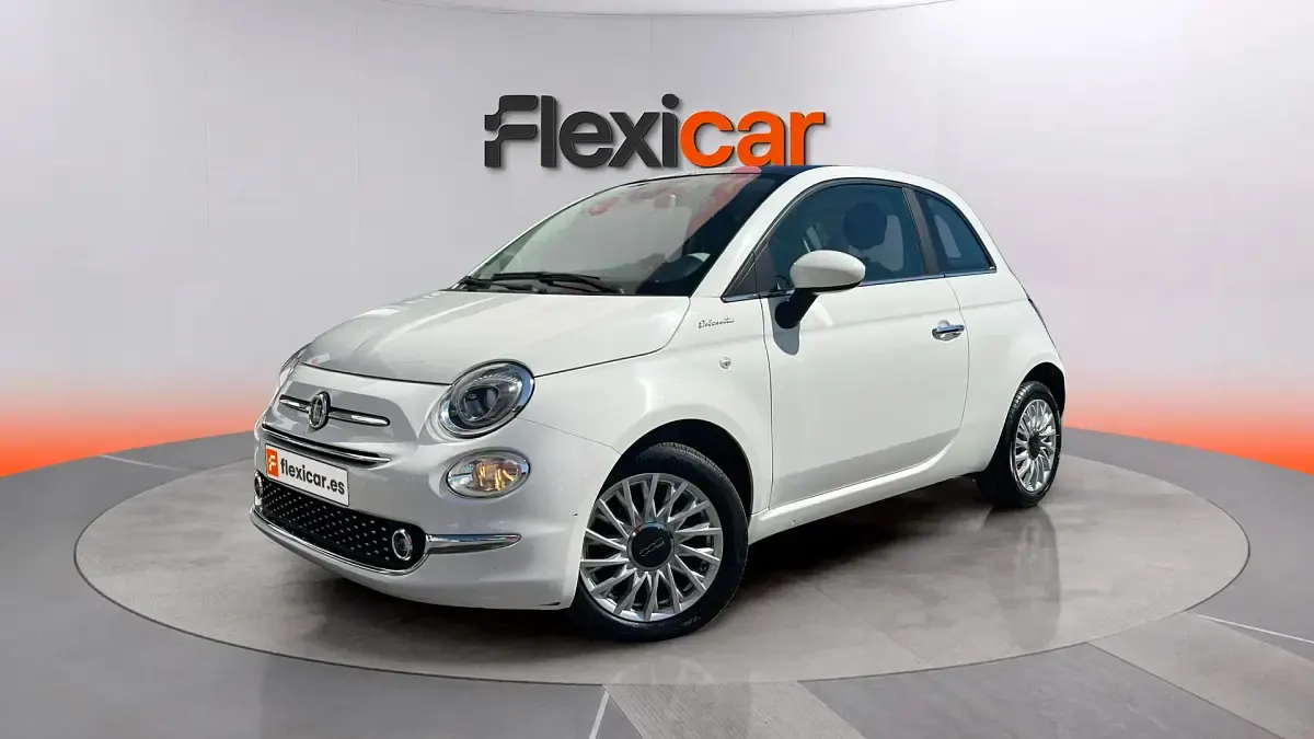 Usado Fiat 500 Dolcevita 70 CV (51 kW) 2023 Blanco Berlina