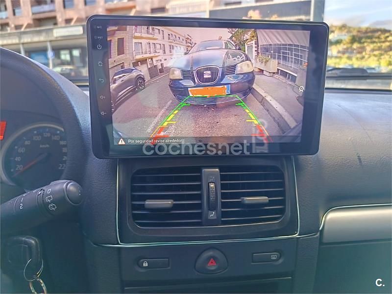 Usado Renault Clio II Authentique 75 CV (55 kW) 2006 Azul Berlina