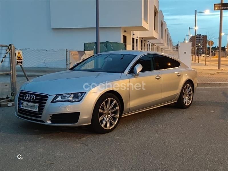 Gris / plata Usado 2011 Audi A7 Sportback Utilitario | 22.999 € (Un poco caro) - Imagen 1/4