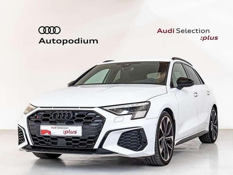 Blanco Usado 2023 Audi S3 Utilitario | 47.700 € (Precio justo) - Imagen 1/4