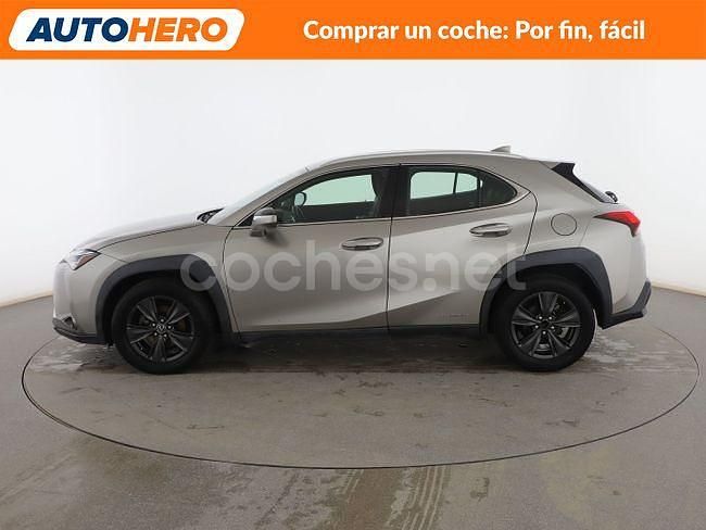 Usado Lexus UX 184 CV (135 kW) 2019 Gris / plata SUV