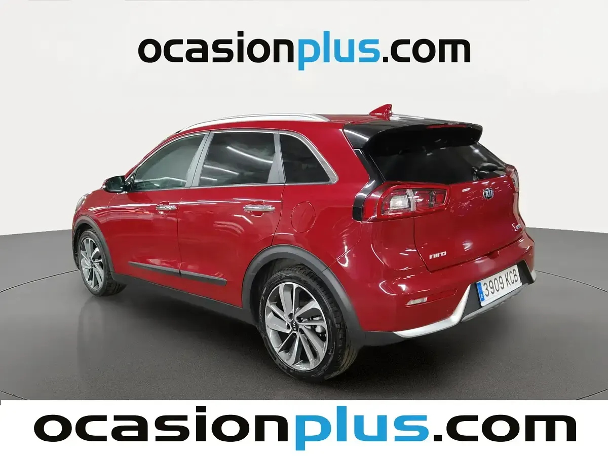 Usado Kia Niro 141 CV (103 kW) 2017 Rojo SUV