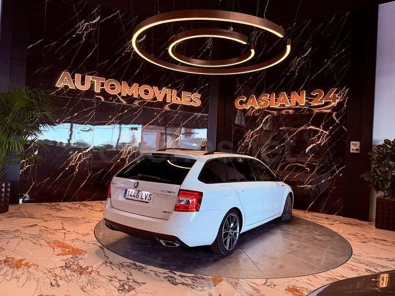 Usado Skoda Octavia RS 184 HP (135 kW) 2016 Branco Carrinha