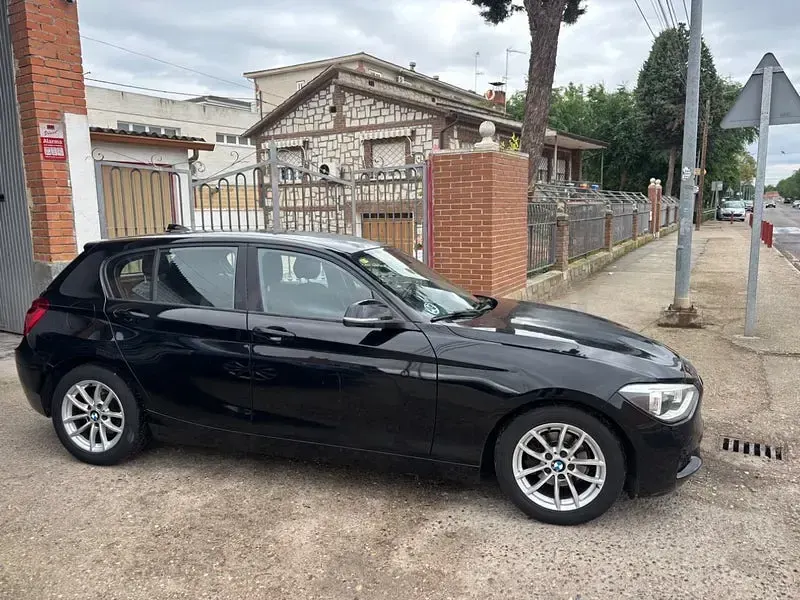 Usado BMW 116 116 HP (85 kW) 2014 Preto Citadino