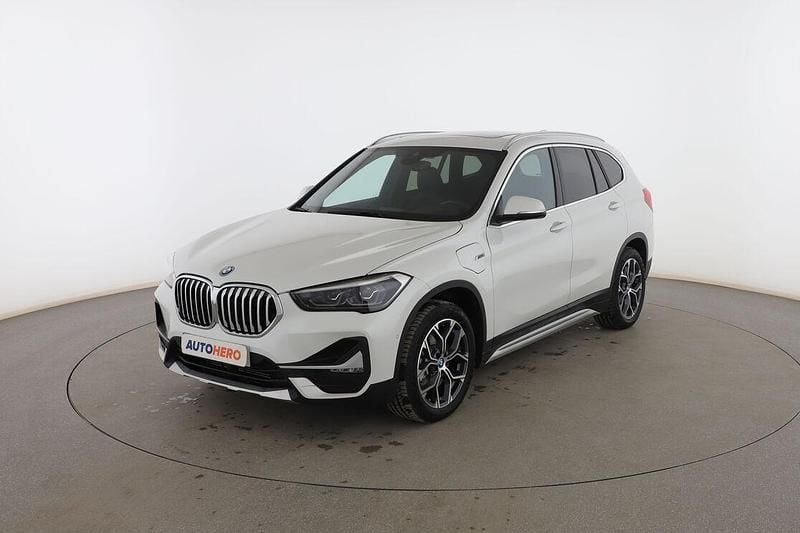 Blanco Usado 2021 BMW X1 Sport Line SUV | 29.799 € (Un poco caro) - Imagen 1/3