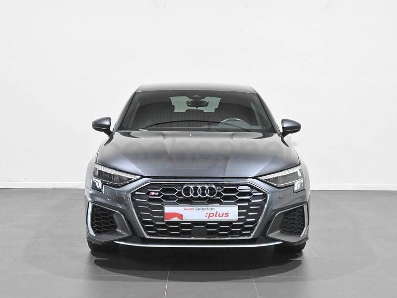 Usado Audi A3 Sport 310 CV (228 kW) 2023 Gris / plata Berlina