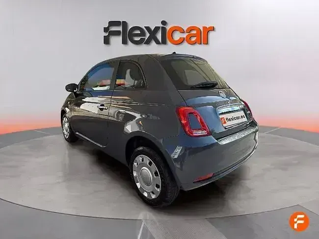 Usado Fiat 500 70 CV (51 kW) 2022 Gris Utilitario