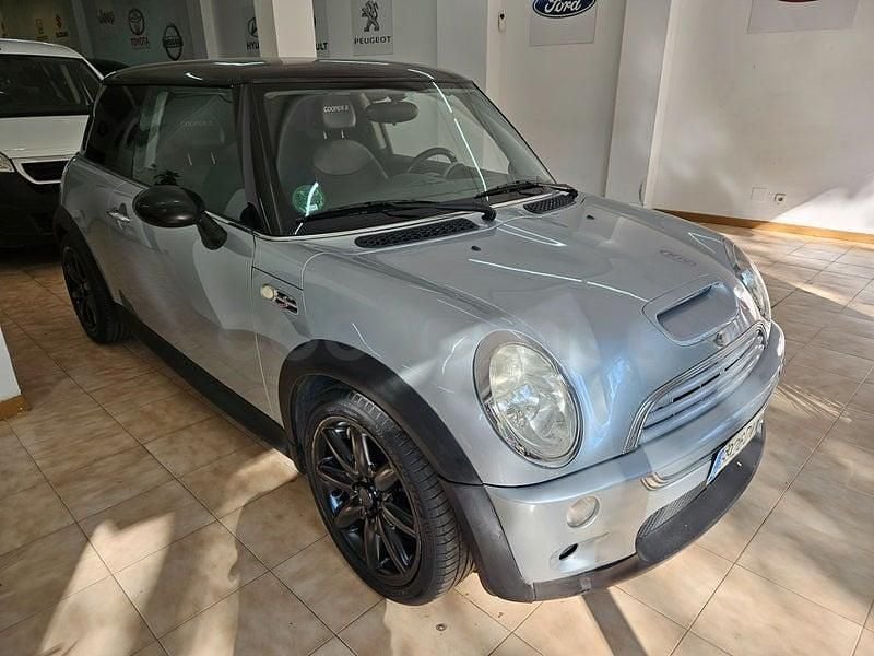 Usado Mini Cooper S 170 CV (125 kW) 2006 Gris / plata Utilitario
