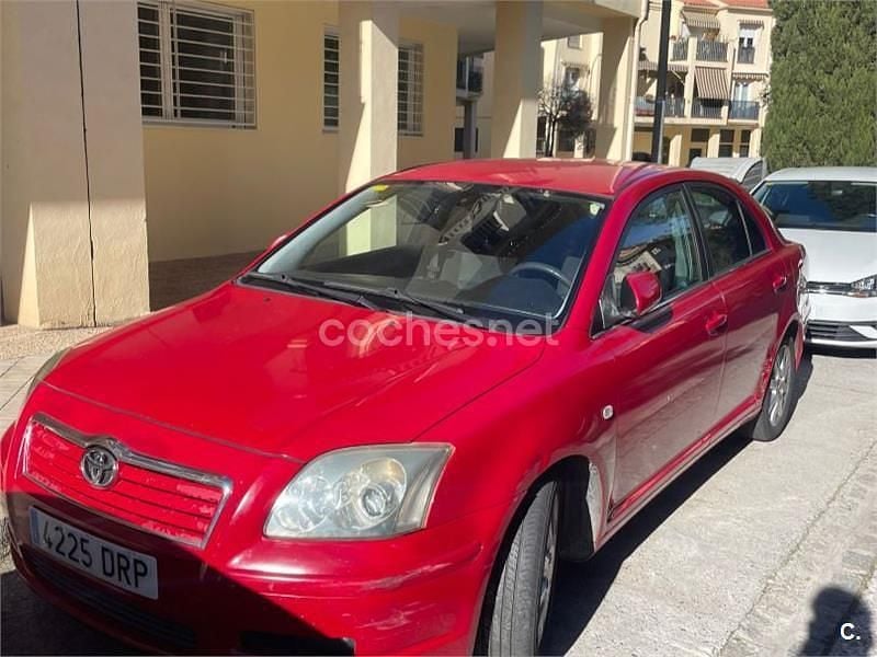 Rojo Usado 2005 Toyota Avensis Sol Berlina | 2500 € (Buen precio) - Imagen 1/4