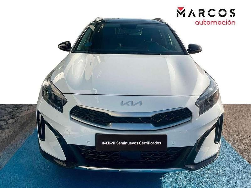 Usado Kia XCeed 141 CV (103 kW) 2025 Blanco SUV