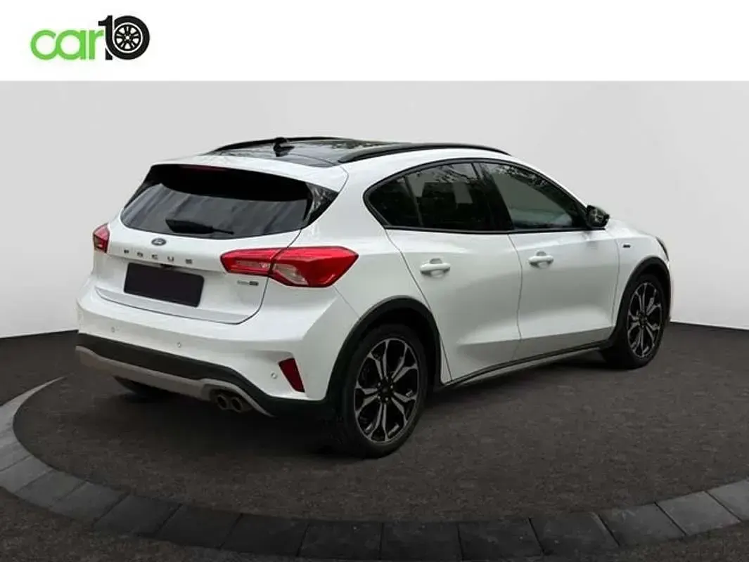 Usado Ford Focus Active 125 HP (91 kW) 2021 Branco Sedan