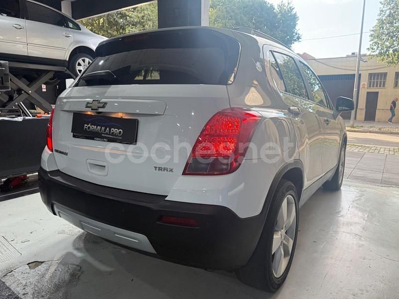 Usado Chevrolet Trax LT 115 CV (84 kW) 2014 Blanco SUV