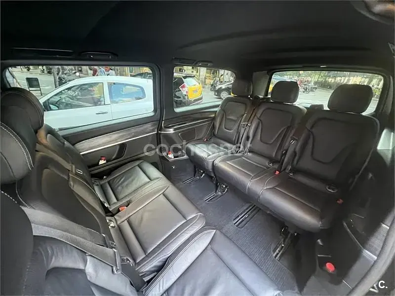 Usado Mercedes V250 Avantgarde 204 CV (150 kW) 2020 Negro Monovolumen