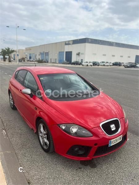 Rojo Usado 2007 Seat Leon FR Berlina | 4800 € (Super precio) - Imagen 1/4