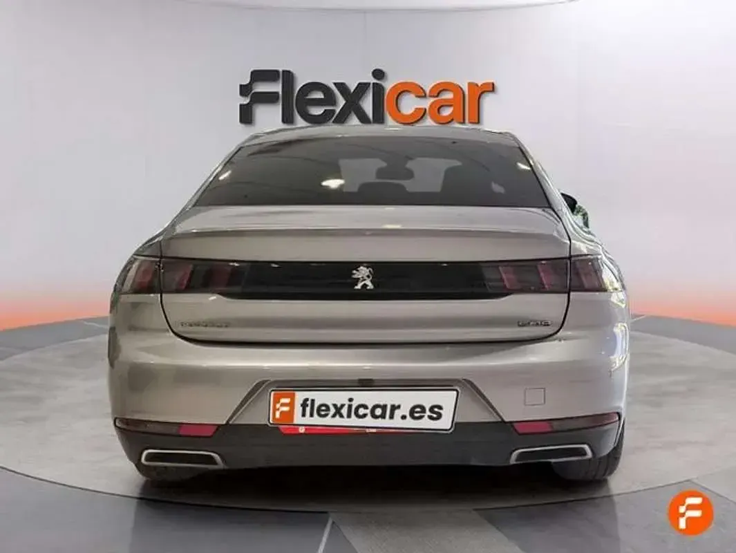 Usado Peugeot 508 Allure 131 CV (96 kW) 2021 Gris Berlina