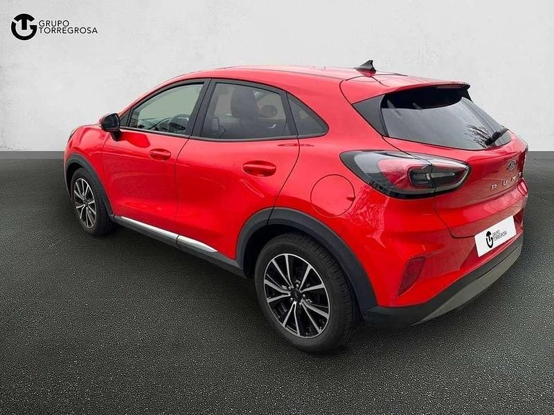 Usado Ford Puma Titanium 125 CV (91 kW) 2021 Rojo SUV