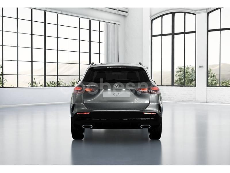 Nuevo Mercedes GLA250 218 CV (160 kW) 2025 Gris / plata SUV