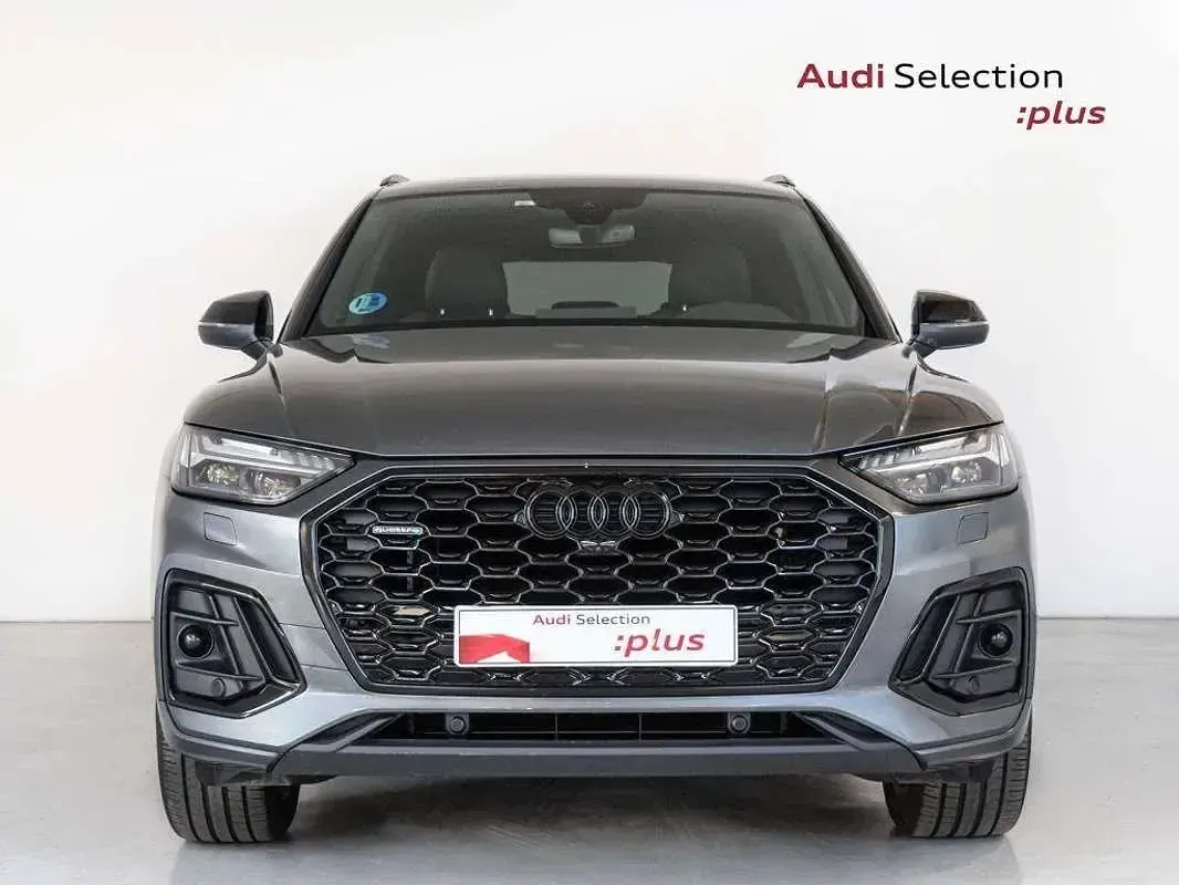 Usado Audi Q5 Sportback 204 CV (150 kW) 2025 Gris / plata SUV