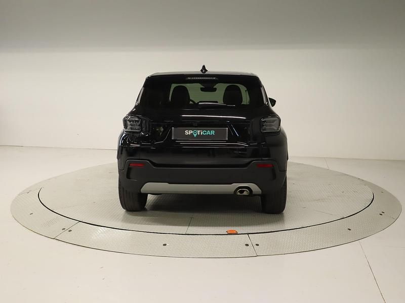 Usado Jeep Avenger Summit 100 CV (73 kW) 2025 Negro SUV