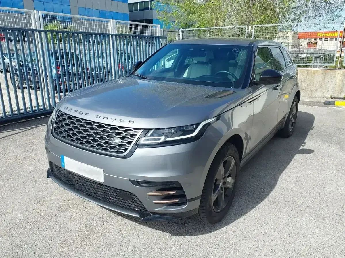 Usado Land Rover Range Rover Velar 404 CV (297 kW) 2023 Gris SUV