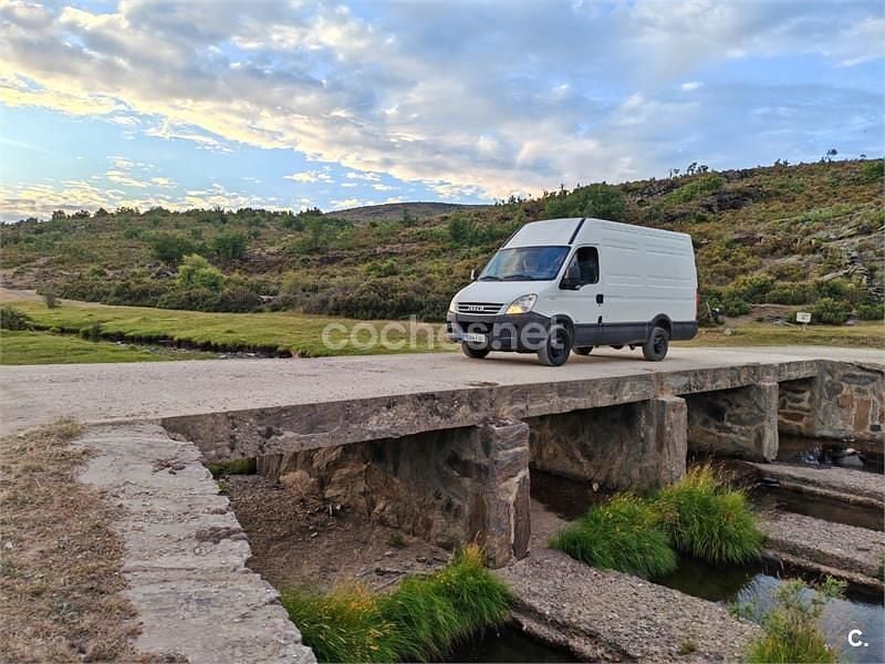 Usado Iveco Daily 116 CV (85 kW) 2007 Blanco Recogida