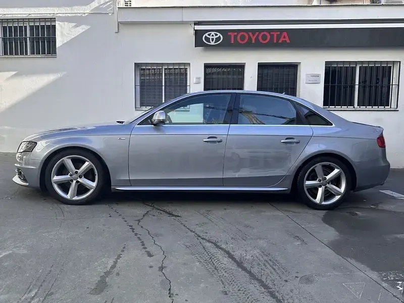 Usado Audi A4 S-Line 143 CV (105 kW) 2008 Gris / plata Berlina