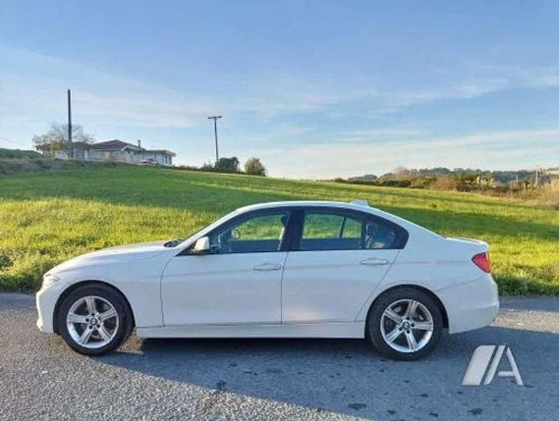 Usado BMW 320 Efficient Dynamics 184 CV (135 kW) 2013 Blanco Berlina