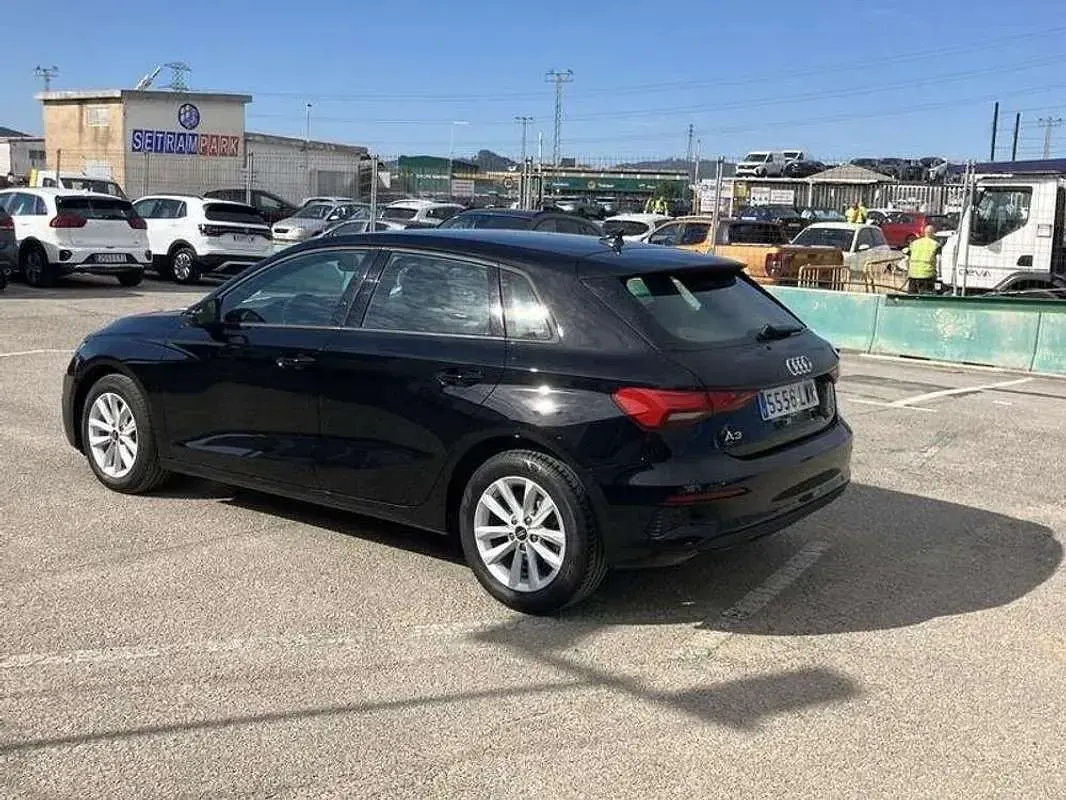 Usado Audi A3 S-Line 110 CV (80 kW) 2022 Negro Berlina