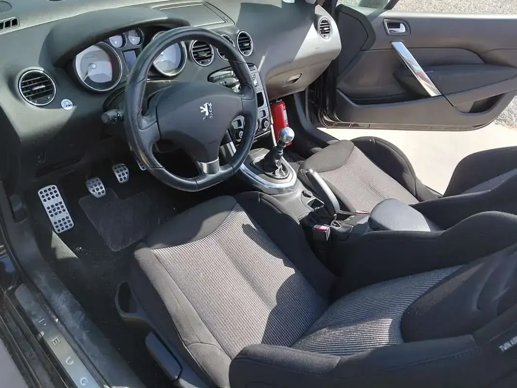 Usado Peugeot 308 CC Sport 140 CV (102 kW) 2010 Negro Descapotable