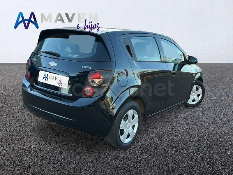 Usado Chevrolet Aveo LS 86 CV (63 kW) 2012 Negro Berlina