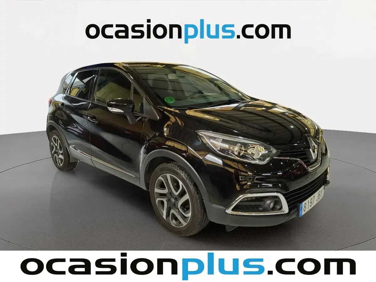 Usado Renault Captur Zen 90 CV (66 kW) 2015 Negro SUV
