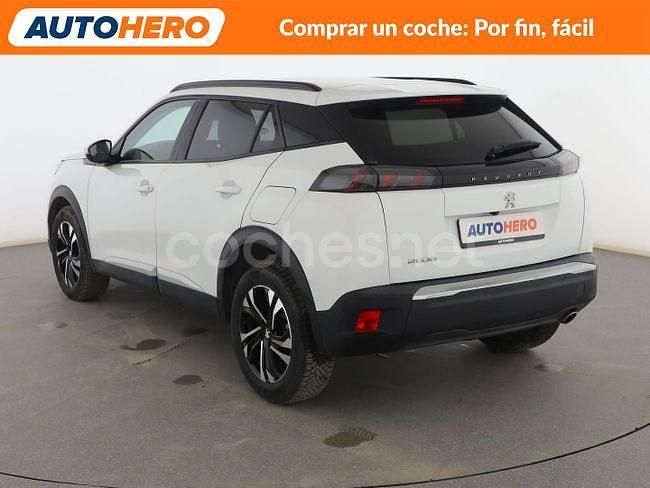 Usado Peugeot 2008 Allure 110 CV (80 kW) 2021 Blanco SUV