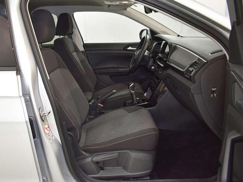 Usado VW T-Cross Life 95 CV (69 kW) 2024 Plateado SUV