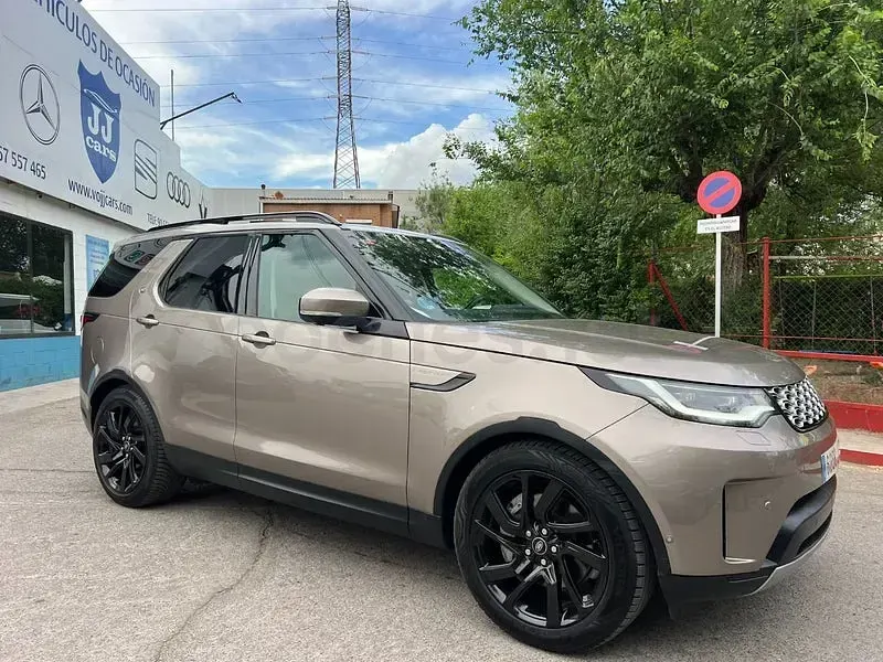 Usado Land Rover Discovery 5 HSE 258 CV (189 kW) 2021 Beige SUV